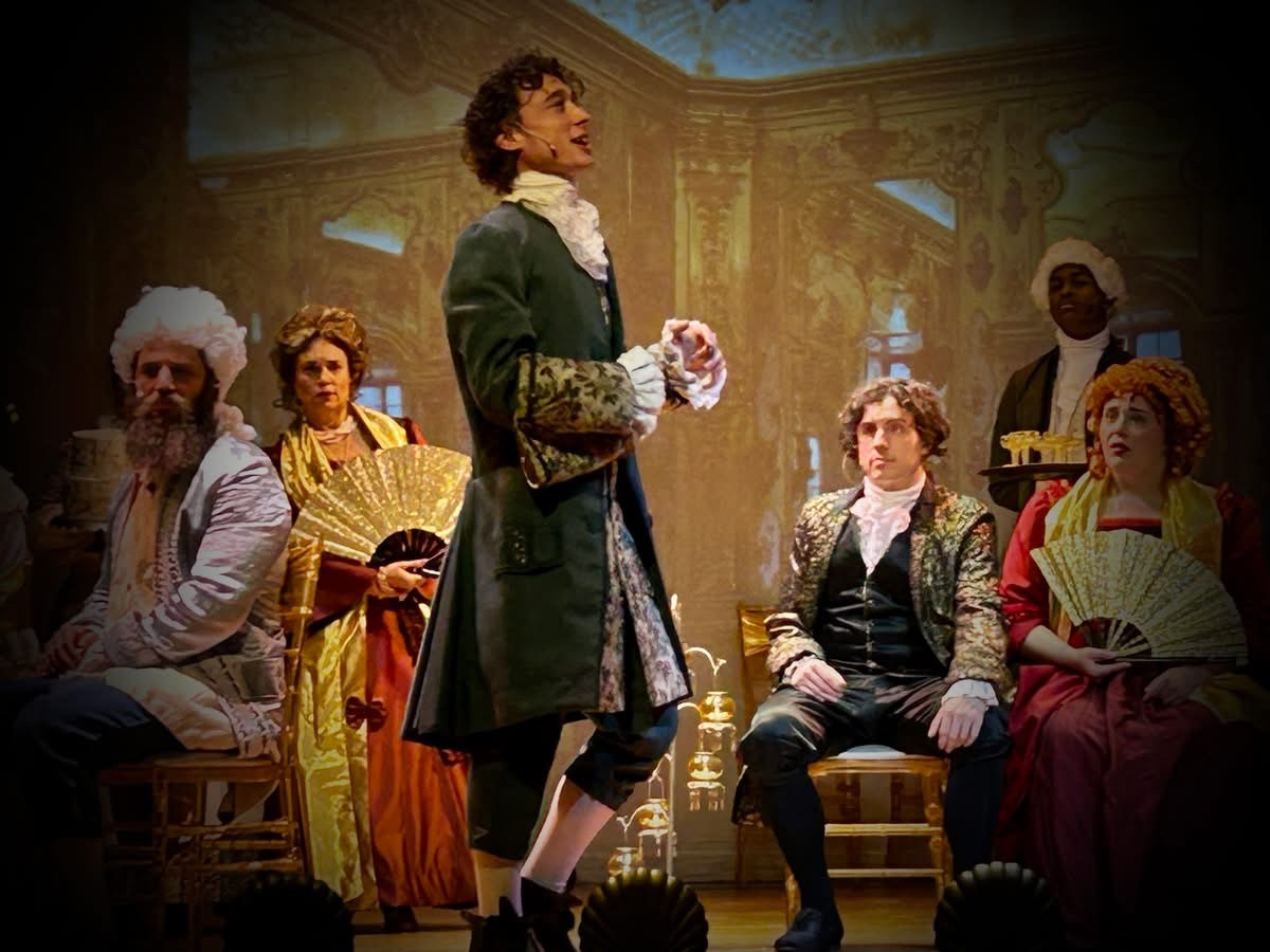 Amadeus photo 5